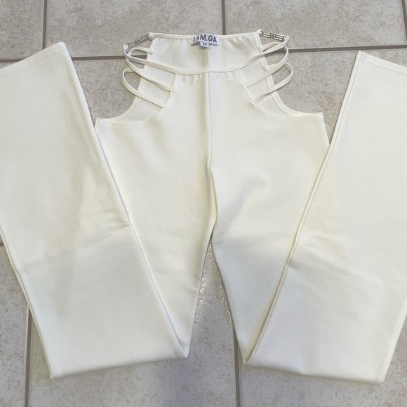 I.AM.GIA white Lucid pants NWOT - Picture 2 of 5
